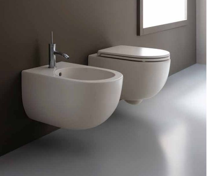 SFERA COPPIA SANITARI SOSPESI